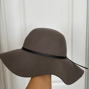 Elegant Brown 100%wool Wide-Brim Hat